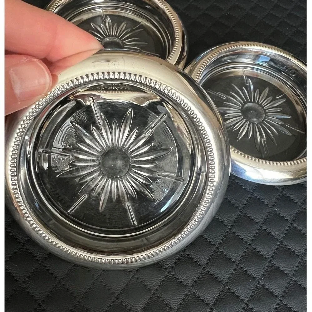 Leonard Silverplate Glass Starburst Coasters Set of 4 Made in Italy Beaded Rim